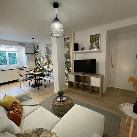 Bluebelle Fuentenueva Apartment *